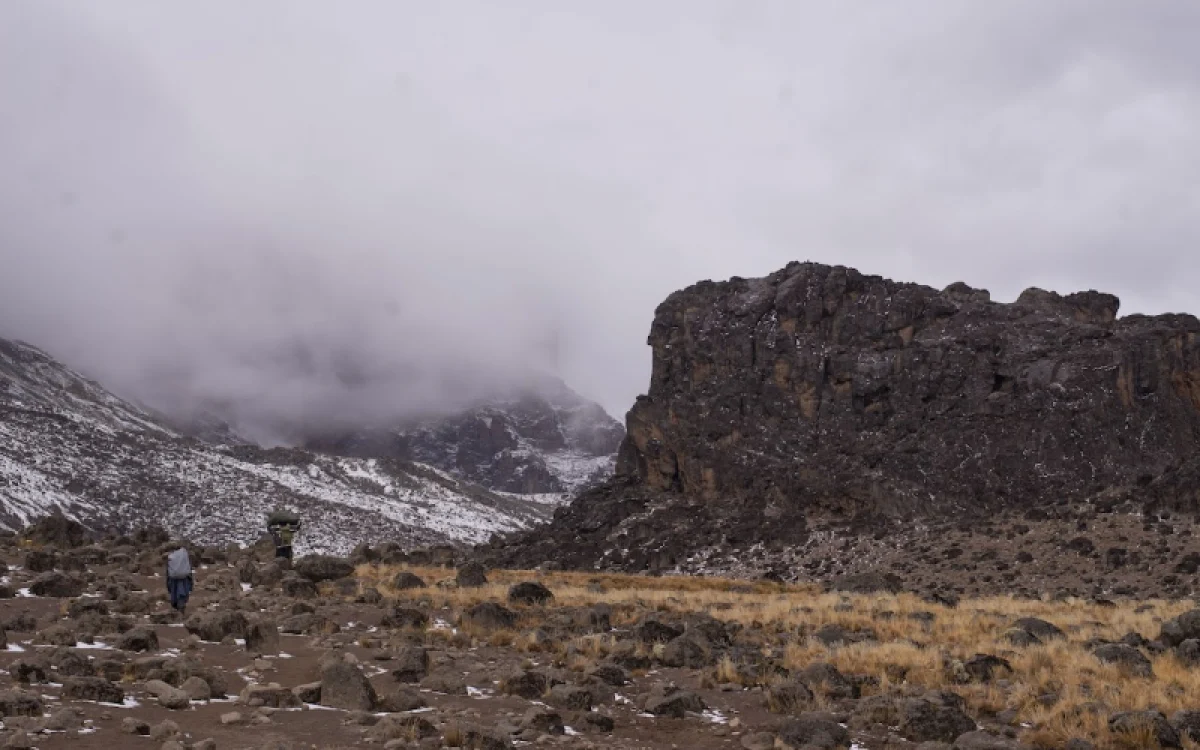 9-days-kilimanjaro-climb-northern-circuit-route3